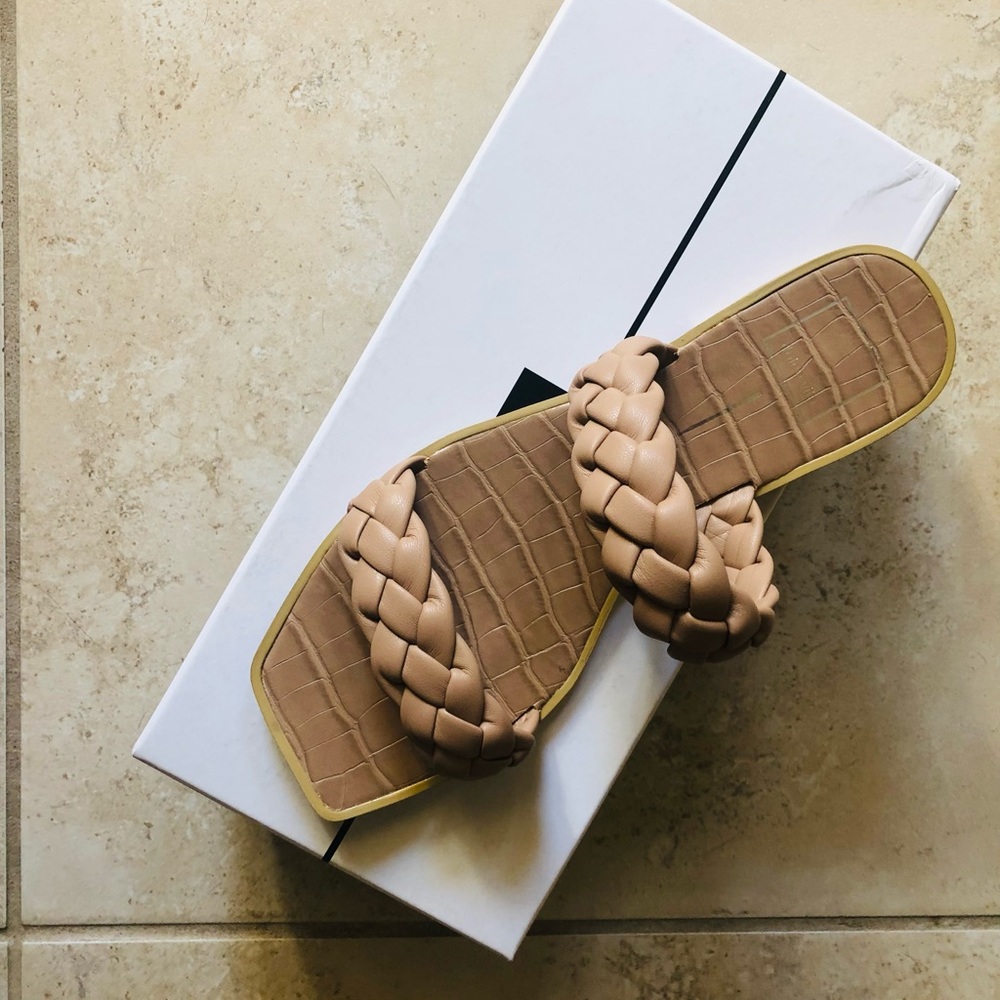 Dolce Vita Sandals.